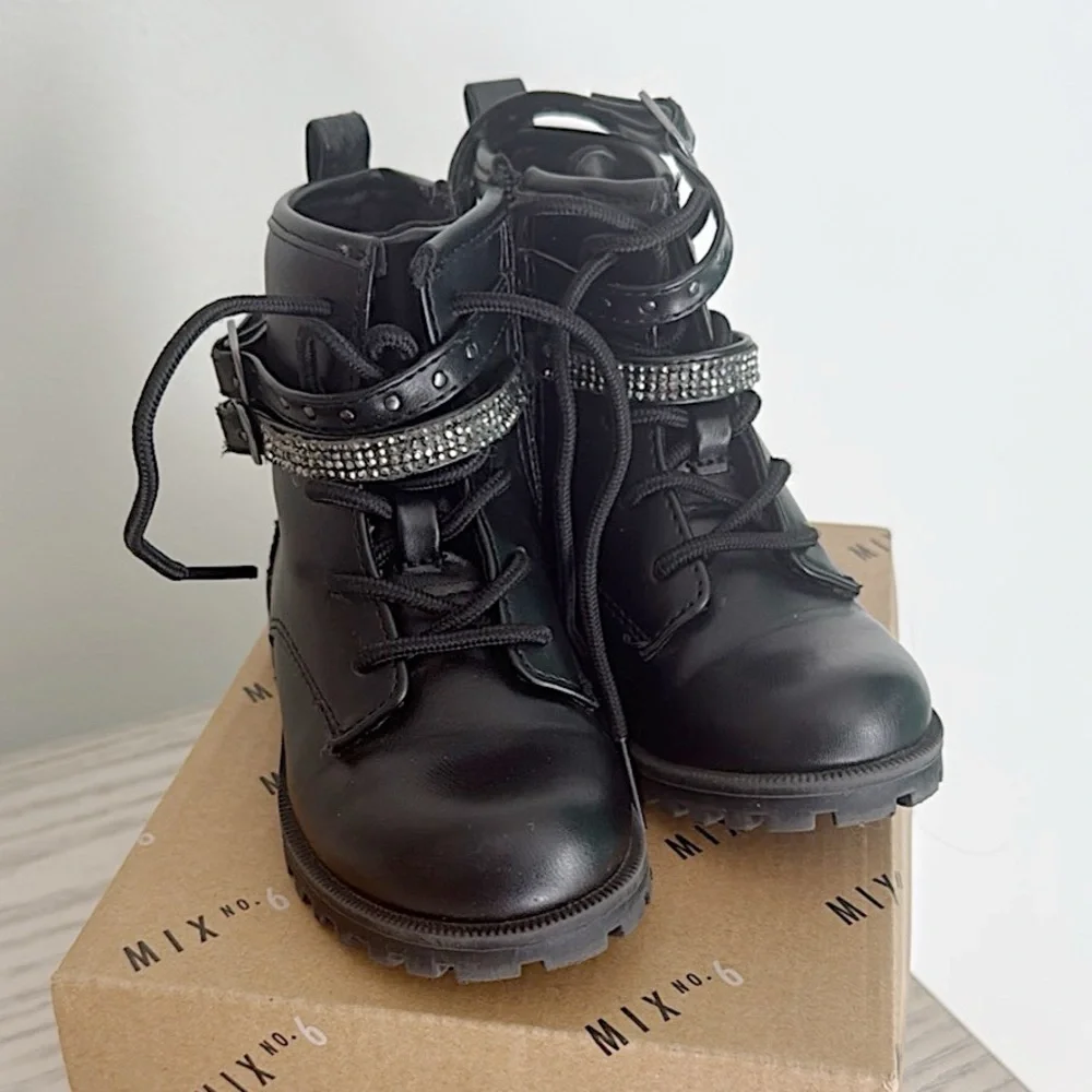 MIX NO. 6 Lil Carly Combat Boots – Black – Size 9M NWT